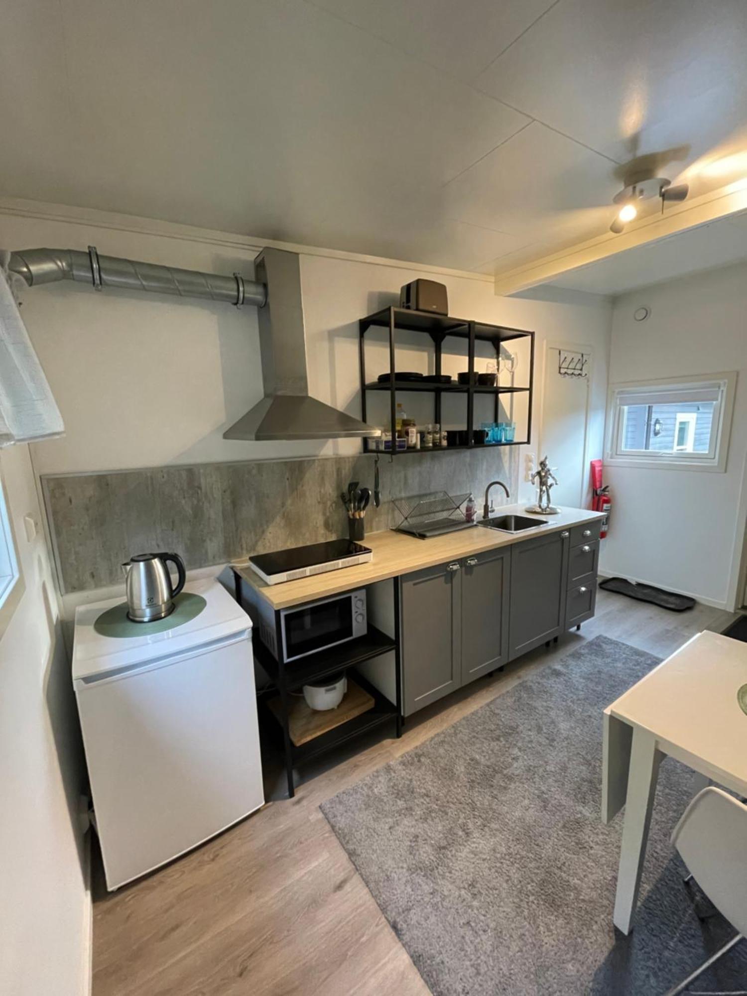 Small Cozy Apartment Тромсе Екстер'єр фото